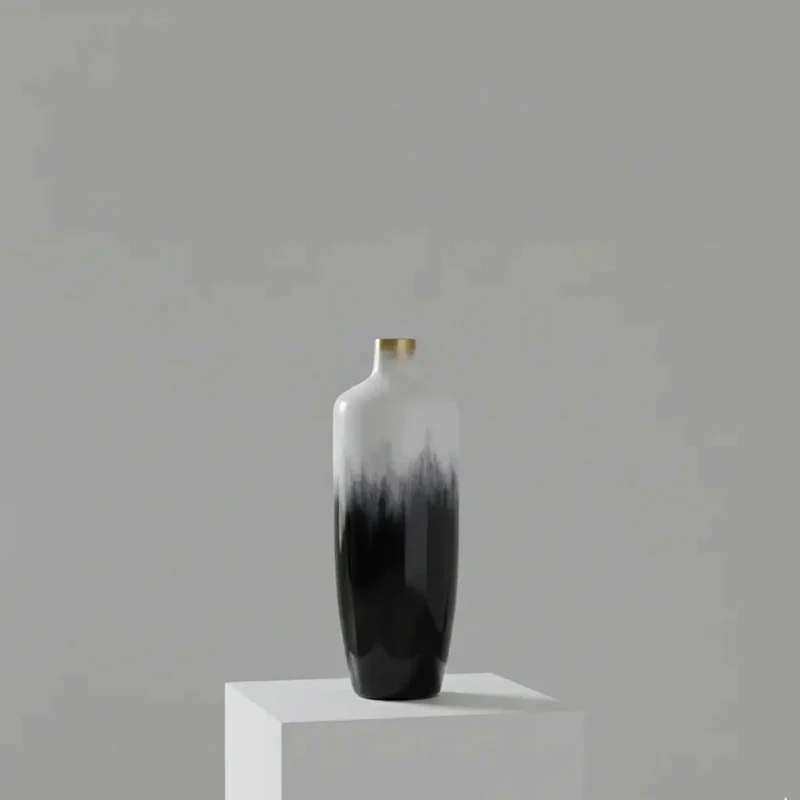 Wooden Horizon Short Vase