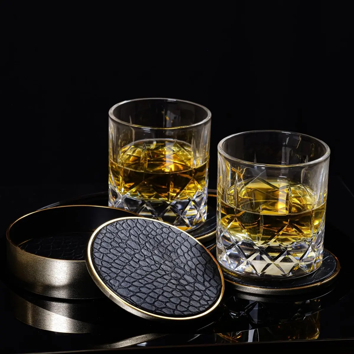 black-royal-round-coasters-8607186 (1)
