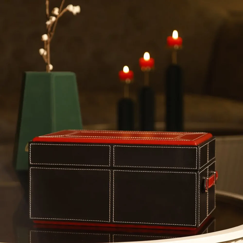 Limited Edition Chateau Poker Set