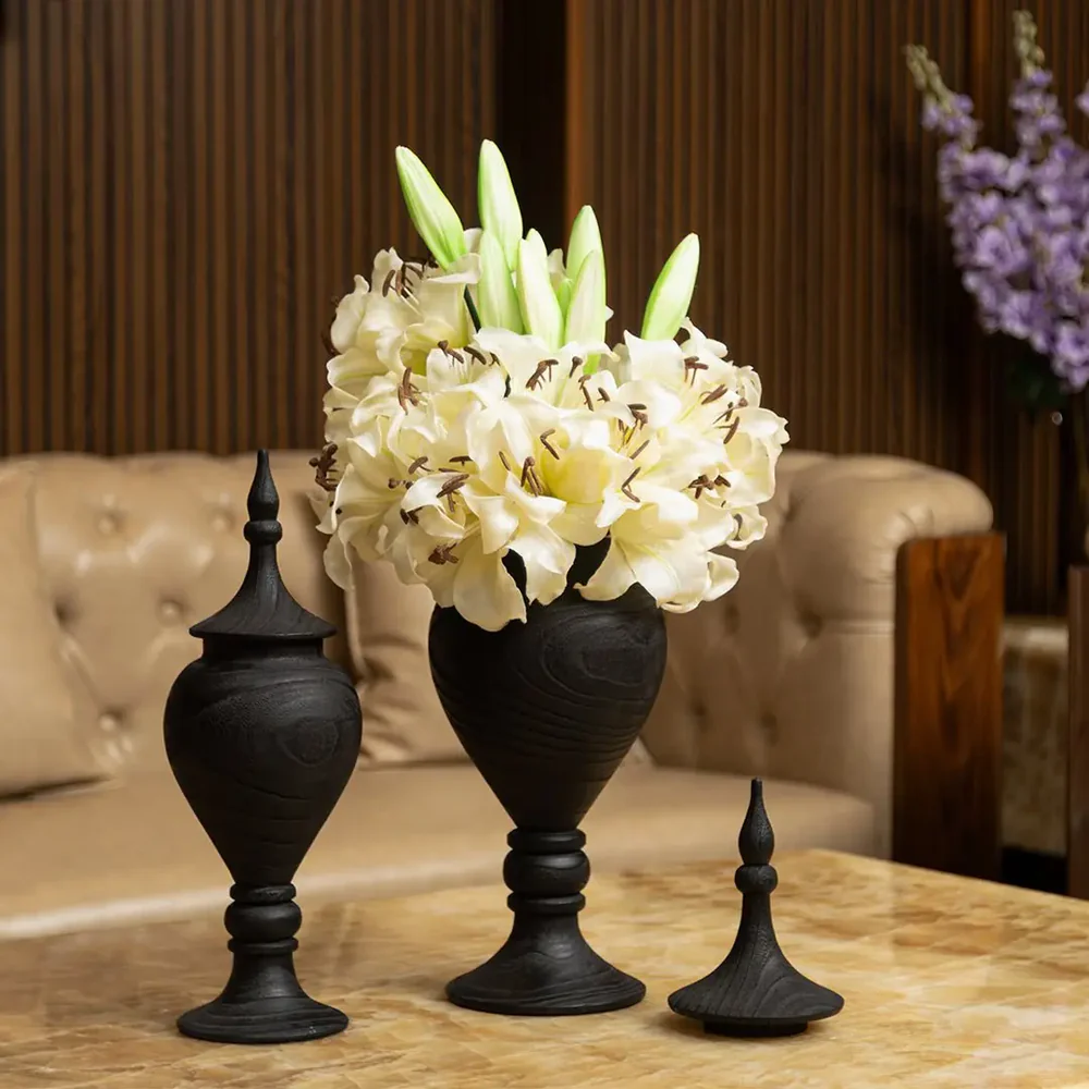 tall-buckingham-luxury-vase-with-lid-6726641