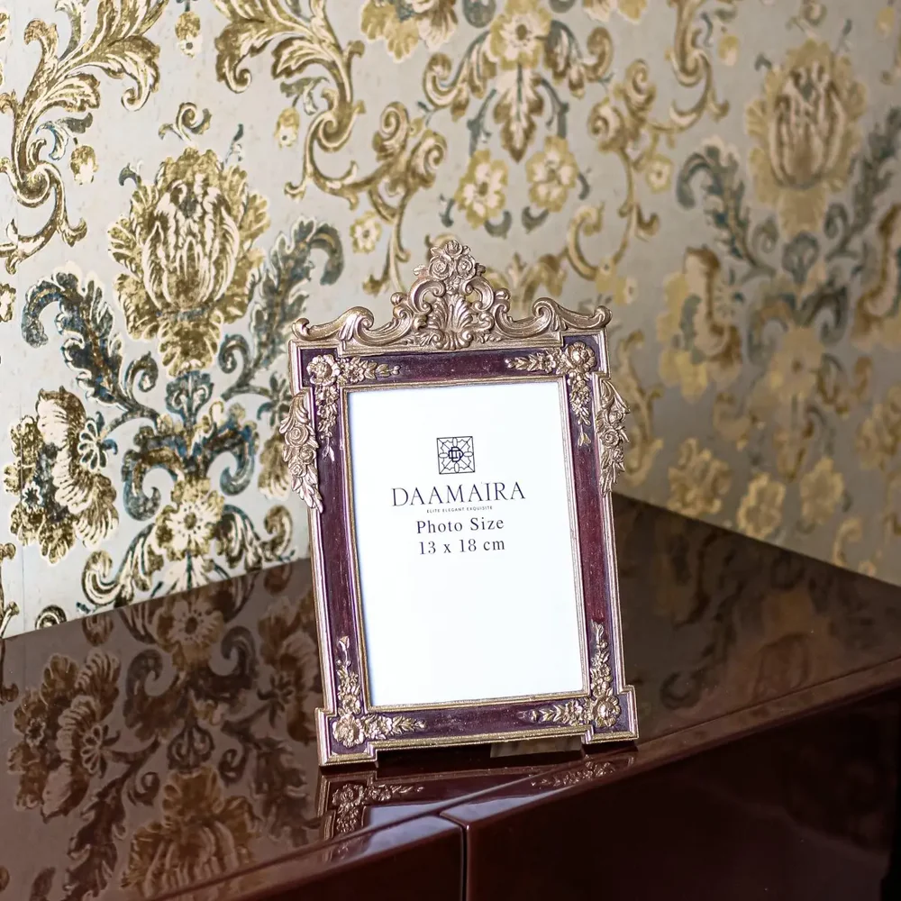 The Highness Photo Frame