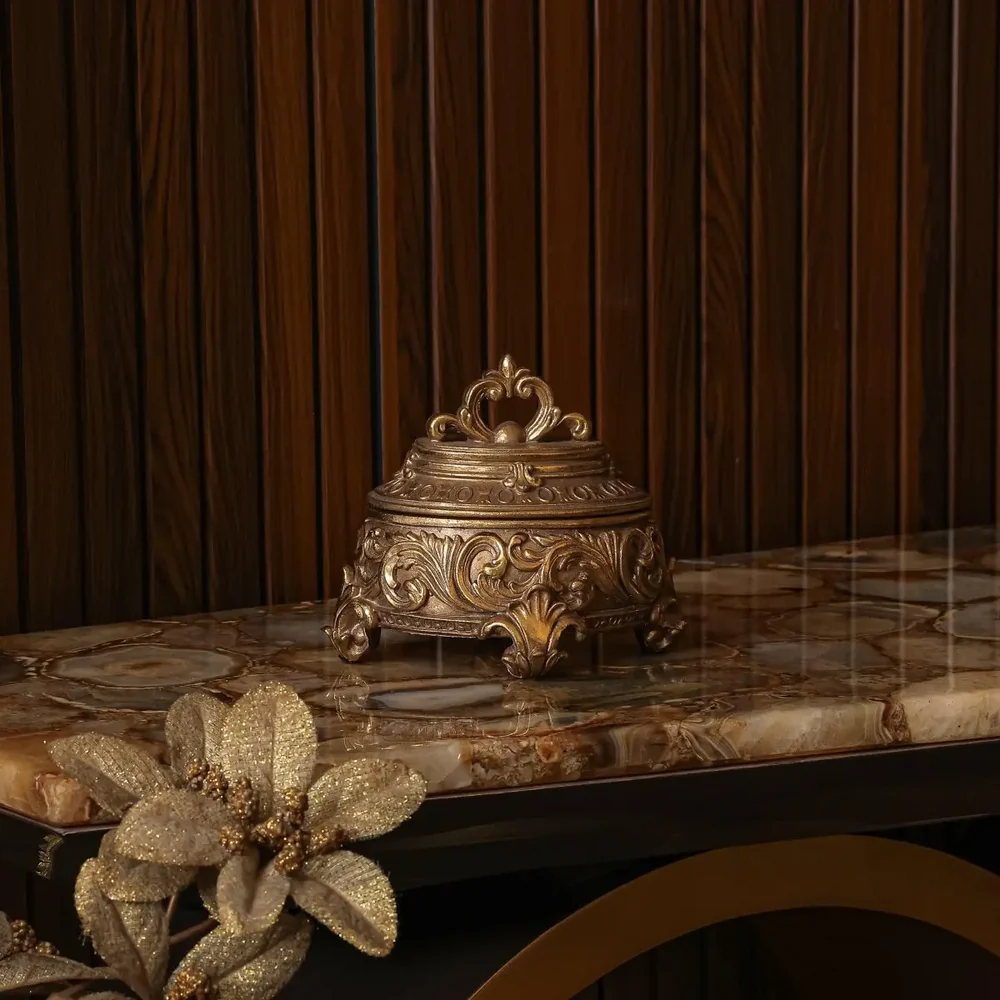 the-maharaja-jewel-box-1154147