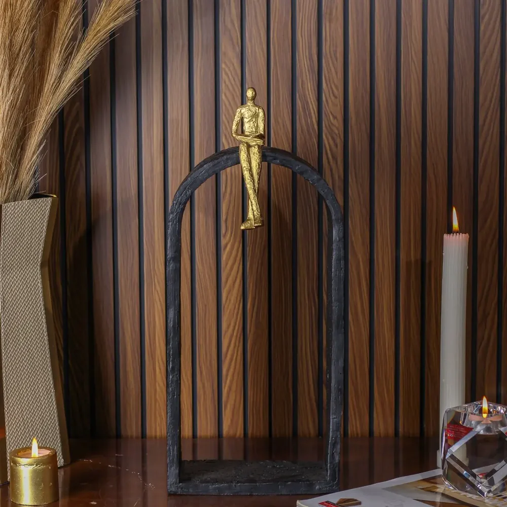 the-sitting-man-large-3105955